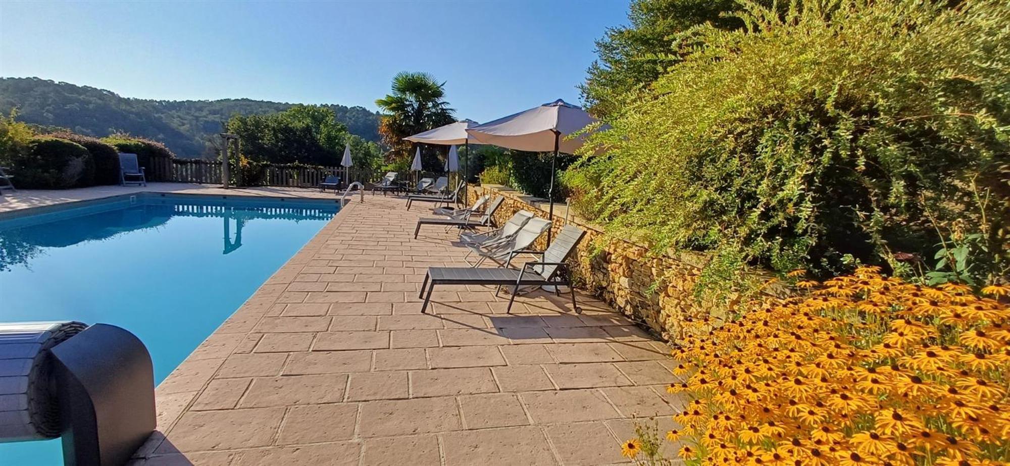 Domaine De Cournet Haut, A 17Th Century Property Set On A Calm, Idyllic Domain With Pool, Tennis, Bikes And More Les Vauries Exterior photo